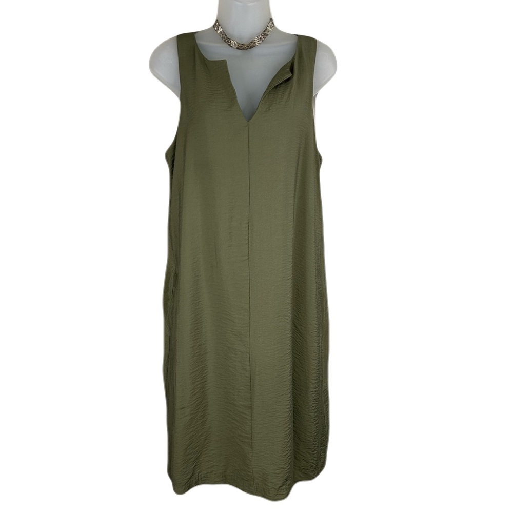 Banana Republic Sleeveless Shift Dress Size M V Neck Pockets Rayon Casual Green